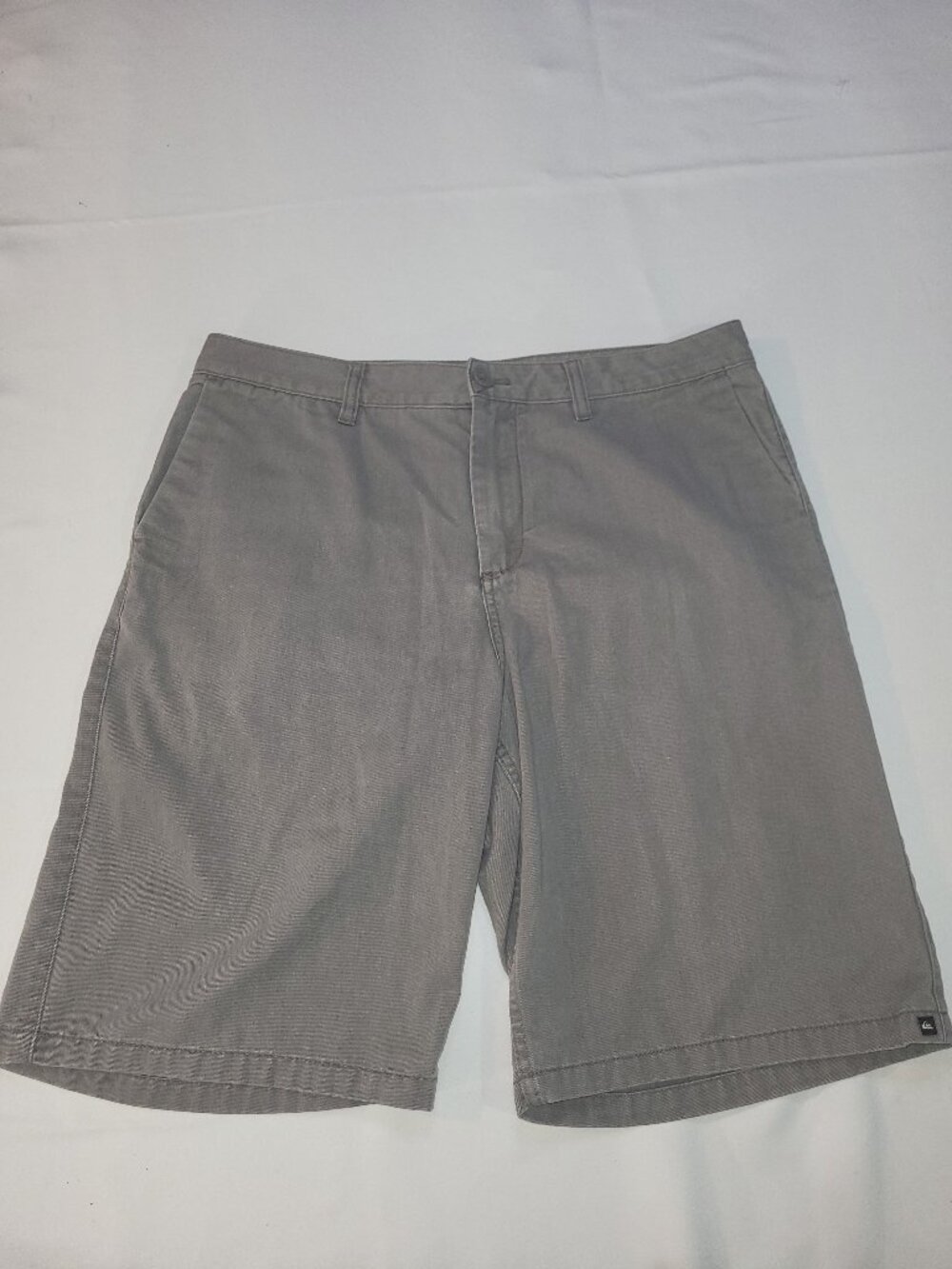 Quicksilver Men's Chino Shorts, Gray, Size 34, 60% Cotton Blend